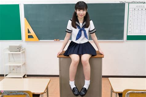 lil boobed japanese schoolgirl at xxx japan