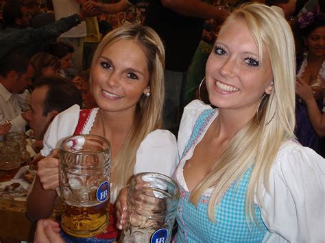 The Dirndl Oktoberfest Tours