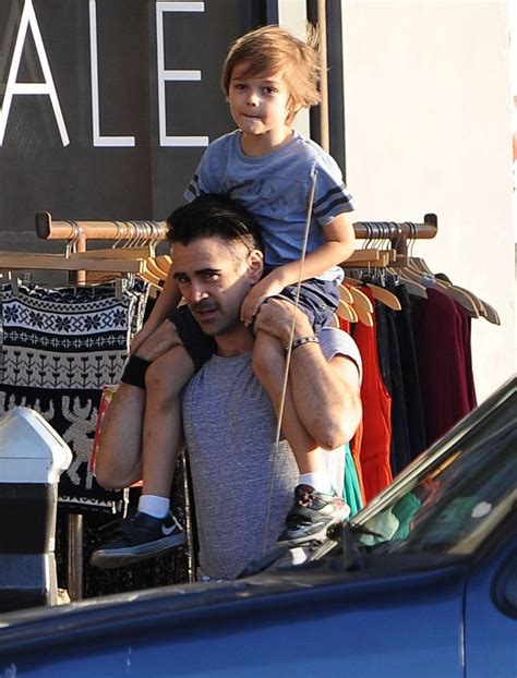 Exclusive… Colin Farrell Out Shopping With His Son Henry – Gallery Photo 2