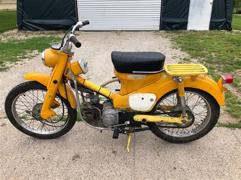 lot   honda trail  motorcycle vanderbrink auctions