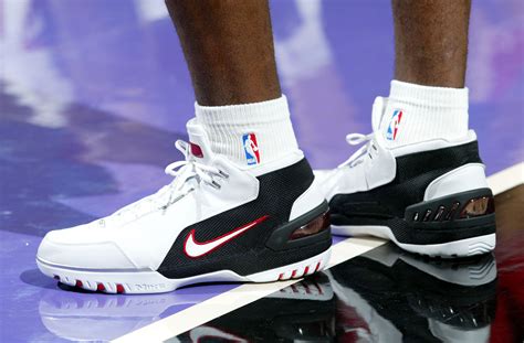 lebrons   sneaker moments