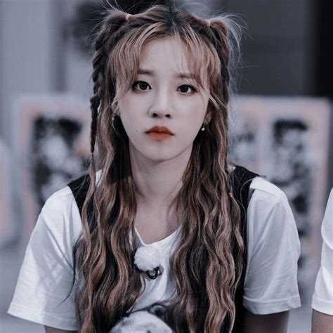 𝐃𝐄𝐒𝐂 yuqi aesthetic yuqi icons yuqi aesthetic icons yuqi g i dle