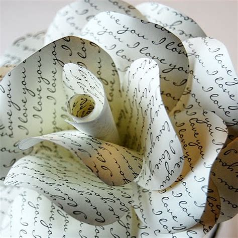 craftinomicon paper flower roundup