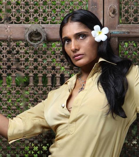 anu aggarwal her life as a recluse bollywood journalist