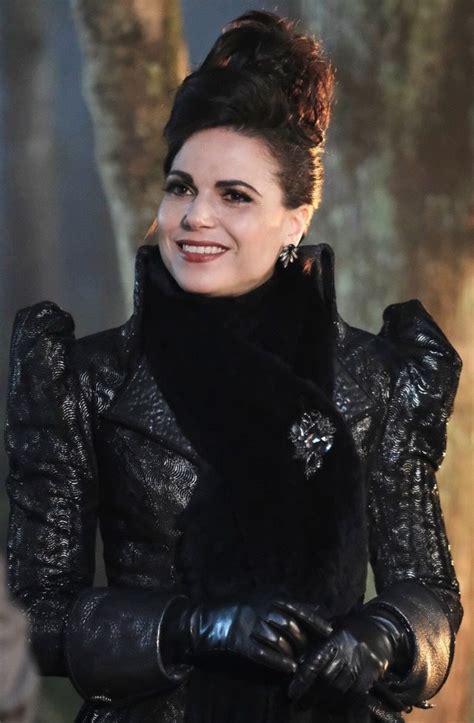Pin By Mac Man On Evil Queen Evil Queen Costume Once Upon A Time