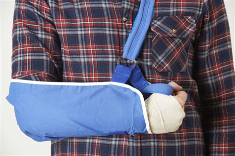 types  physical therapy   broken arm healthfully