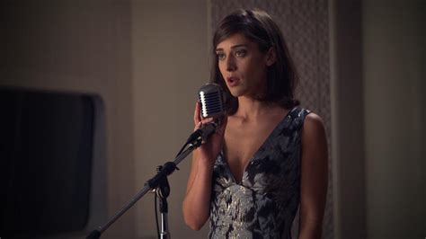 see lizzy caplan sing in new masters of sex feature entertainment tonight