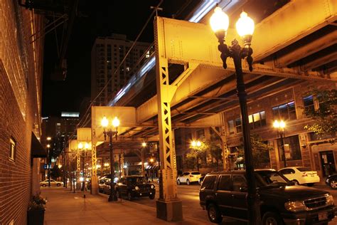 chicago issues rfp  replace   citys outdoor lights