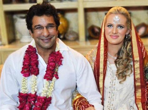 anokha pakistan got married wasim akram with her new gf