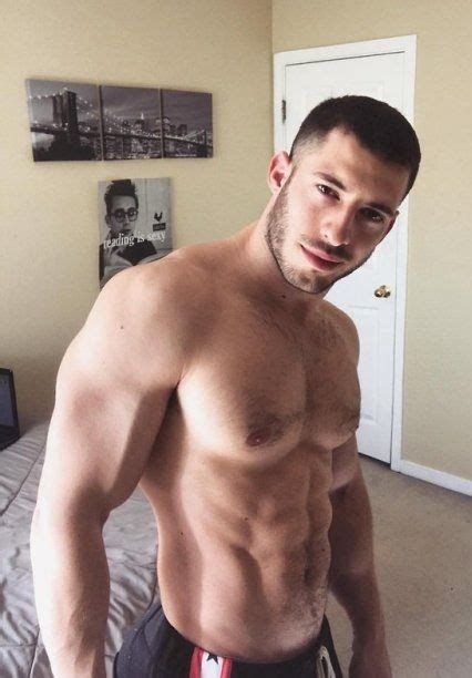 back on campus o pinterest hot guys sexy men and guys