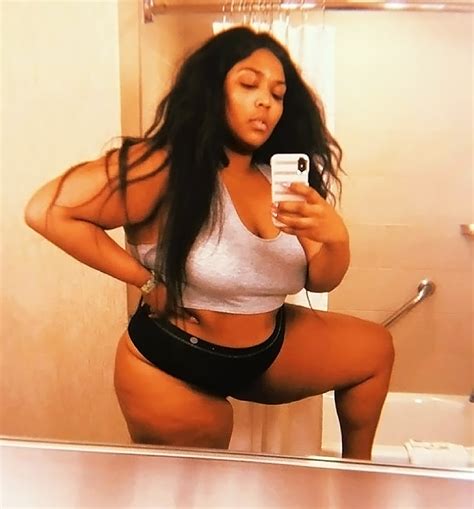 Lizzo Nude Fat Ass And Boobs – 2023 Pics And Leaked Porn Video
