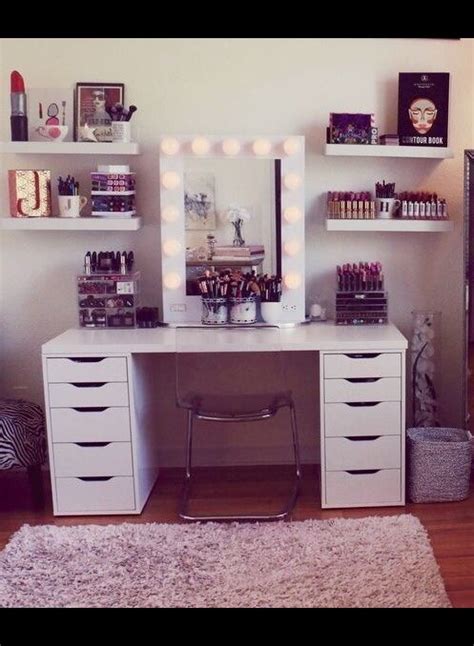 makeup desk mg ws photo beautylish