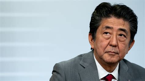 shinzo abe japans longest serving prime minister dies     york times