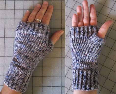 thimbles threads  needles knitted fingerless gloves