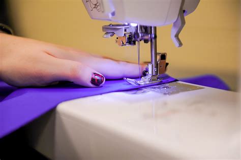 sew clothes   sewing machine sewing machine zone