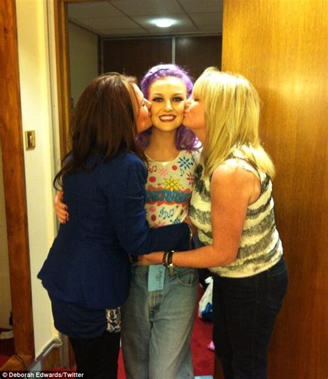 Little Mix S Perrie Edwards Gets Kisses From Her Mother And One