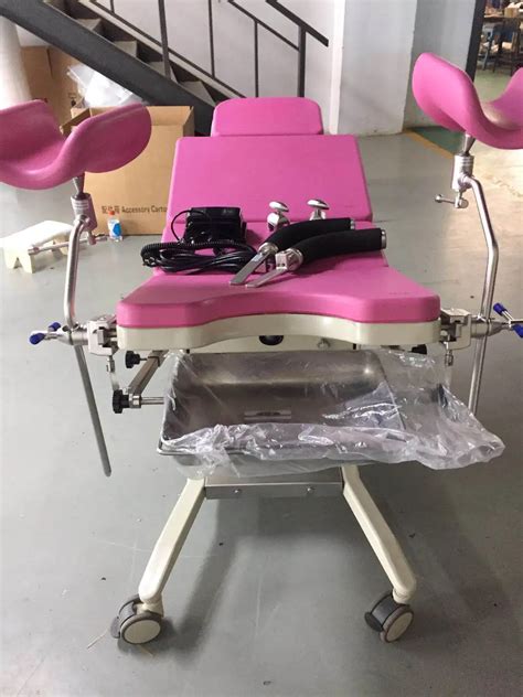 He 609d Electric Gynecological Examination Chair With Leg Holder Buy