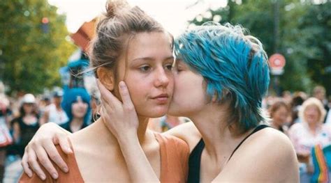 how blue is the warmest colour deals with the tricky