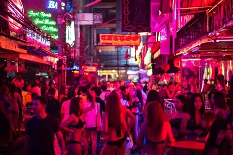 थाईलैंड में देह व्यापार और रेड लाइट एरिया की जानकारी sex tourism in thailand in hindi