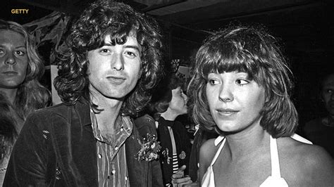 Pamela Des Barres Recalls Her Groupie Days With Rock Stars Names Her