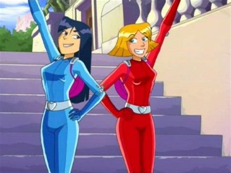 totally spies who is the girl in the blue i have never