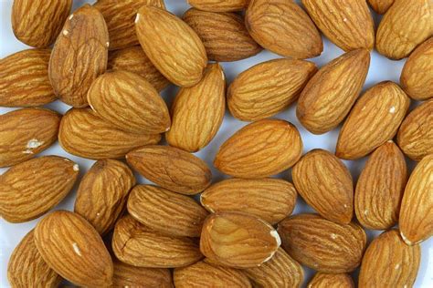 almond allergy