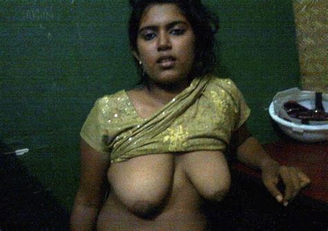 indian wife showing her big boobs 17 pics xhamster