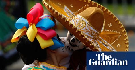 mexico city s day of the dead parade in pictures world