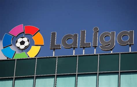 spanish la liga files complaint  psg manchester city