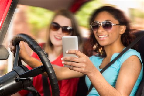 ways  avoid distracted driving acuity