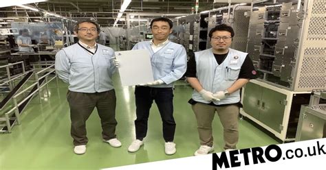 ps5 image from factory confirms size suggests no delays metro news