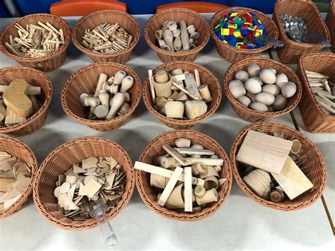 playing  loose parts   learning  technology