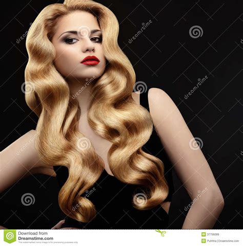 blonde hair portrait of beautiful woman with long wavy