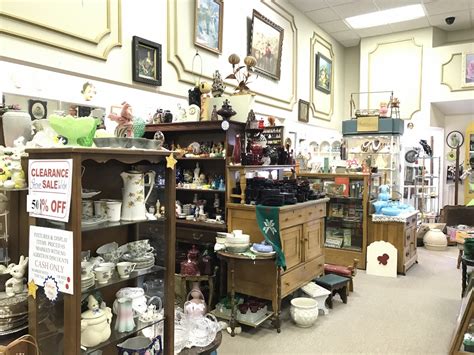 antiques store  close siouxfallsbusiness