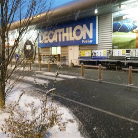 decathlon sporting goods retail
