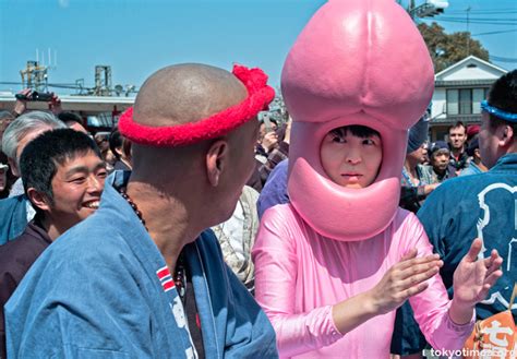 Photos Japanese Penis Worshipping Festival Kinda Nsfw – Page 2