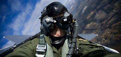 fighter pilots wear masks  airline pilots dont pilot teacher