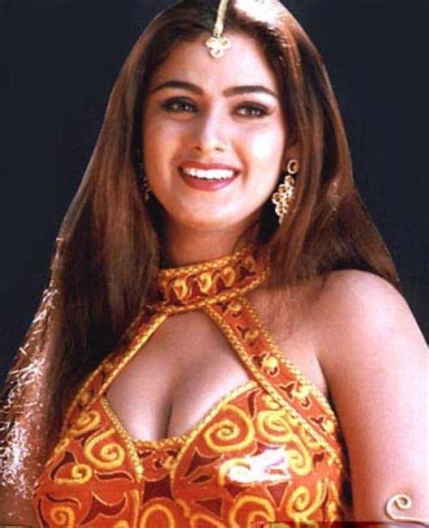 New Cine World Old Telugu Actress Hot Pics