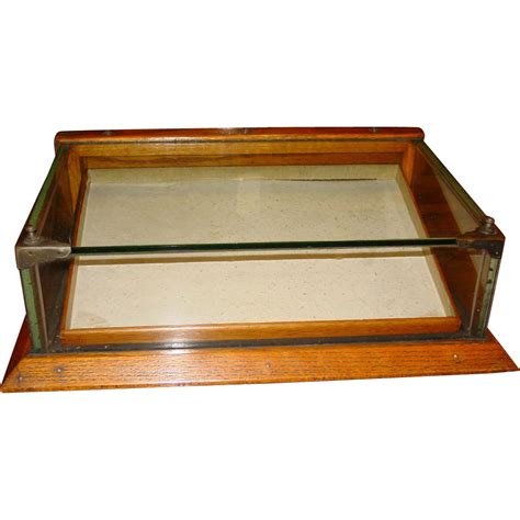 Small Size Oak And Glass Chewing Gum Counter Top Display