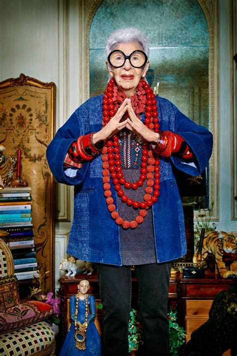 94 летняя Айрис Апфель в рекламной кампании blue illusion Ирис апфель Стиль женщин в возрасте