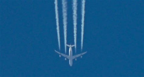 climate impact  aircraft contrails  treble  mid century