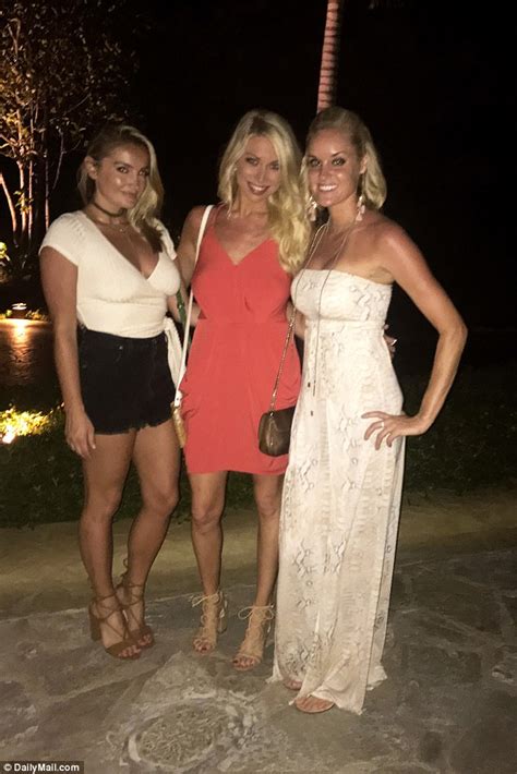 Stassi Schroeder And Danni Baird Commiserate In Mexico