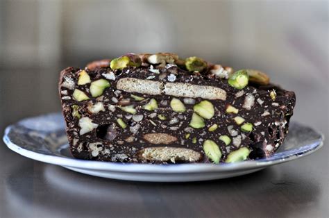 recipe mcvities chocolate digestive cake  national chocolate week
