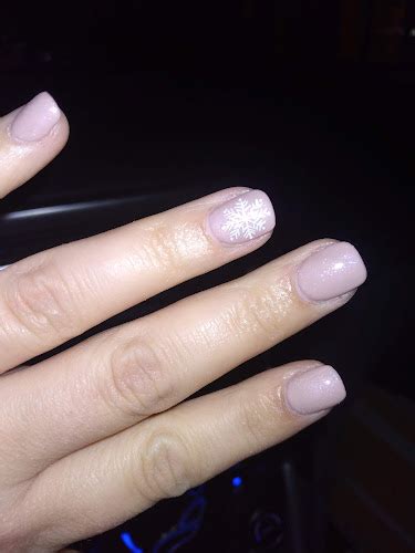 lacey nails placestyle