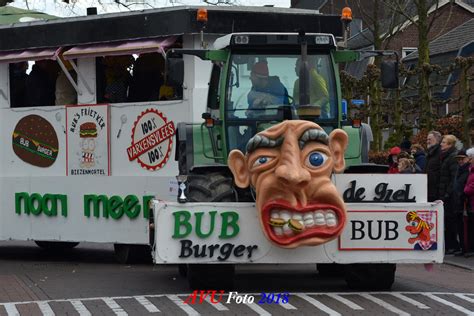 carnaval  udenhout trekkerwebnl mechanisatienieuws voor de landbouw en groensector