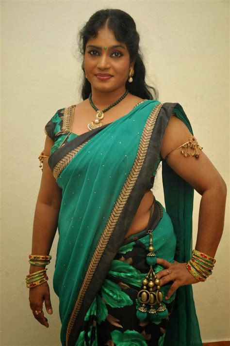 Hot Indian Babes Jayavani Sexy In Green Saree