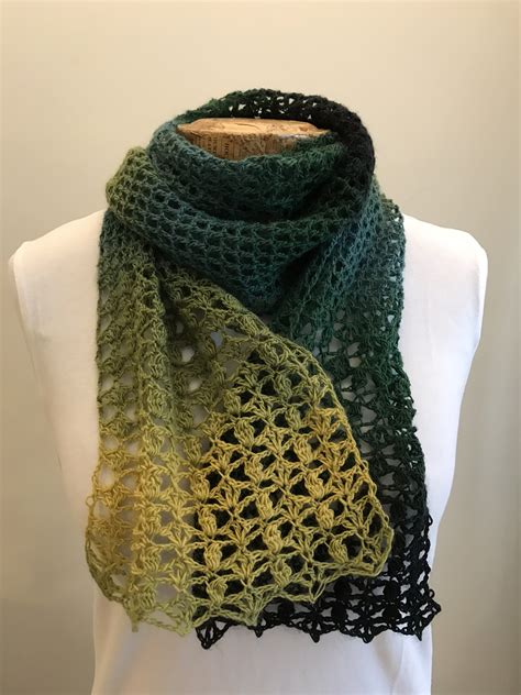 skein crochet scarf  pattern amanda jones
