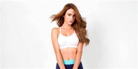 70 hot pictures of yanet garcia are just too hot to handle