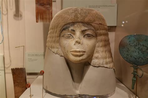 This 3 000 Year Old Egyptian Bust Looks Mildly Like Michael Jackson