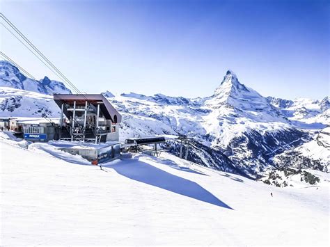 amazing ski holiday  zermatt ski resort